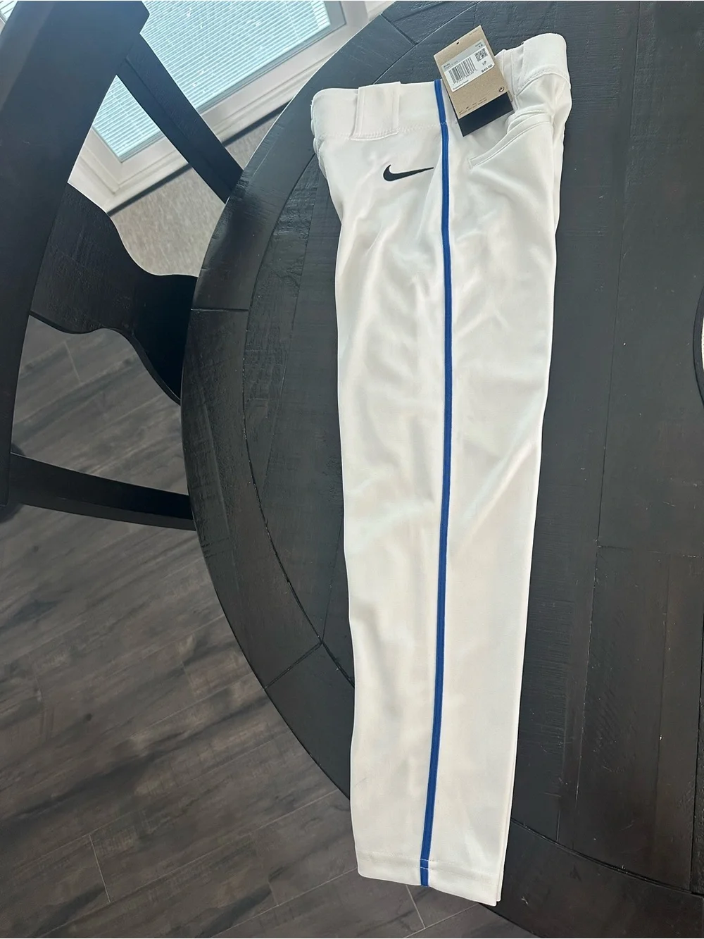 Nike Baseball Pants White w royal blue piping YXS